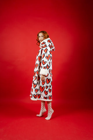 Ponji Kapüşonlu Battaniye - Karalama Kalpler