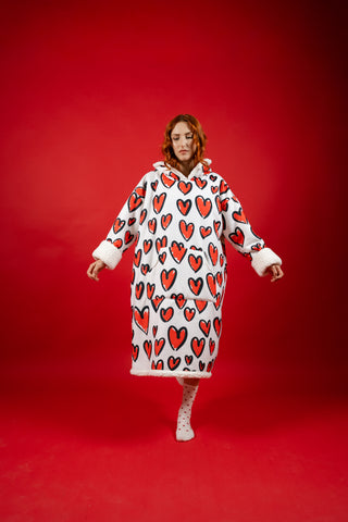 Ponji Kapüşonlu Battaniye - Karalama Kalpler