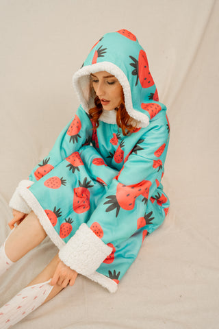 Ponji Kapüşonlu Battaniye - Çilek Reçeli